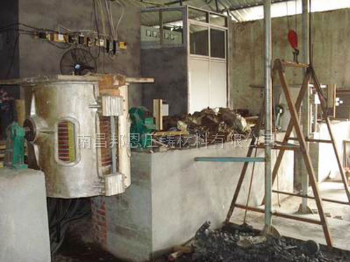 柱塞头加工电炉